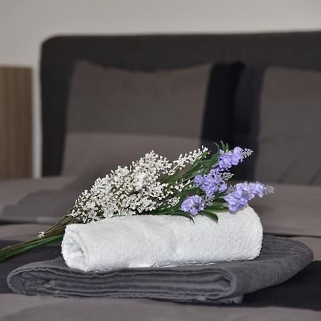 דירות אתונה Filopappou Hill Apt Gtd8325 מראה חיצוני תמונה